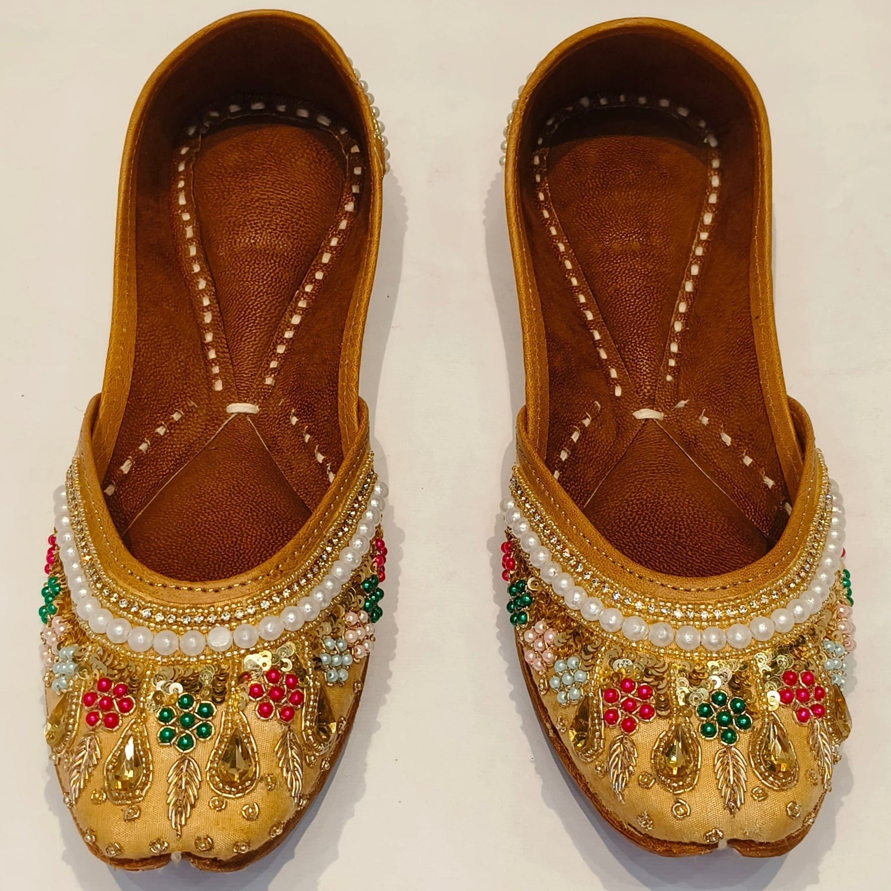 Punjabi Jutti heavy multi flower stone Work2701