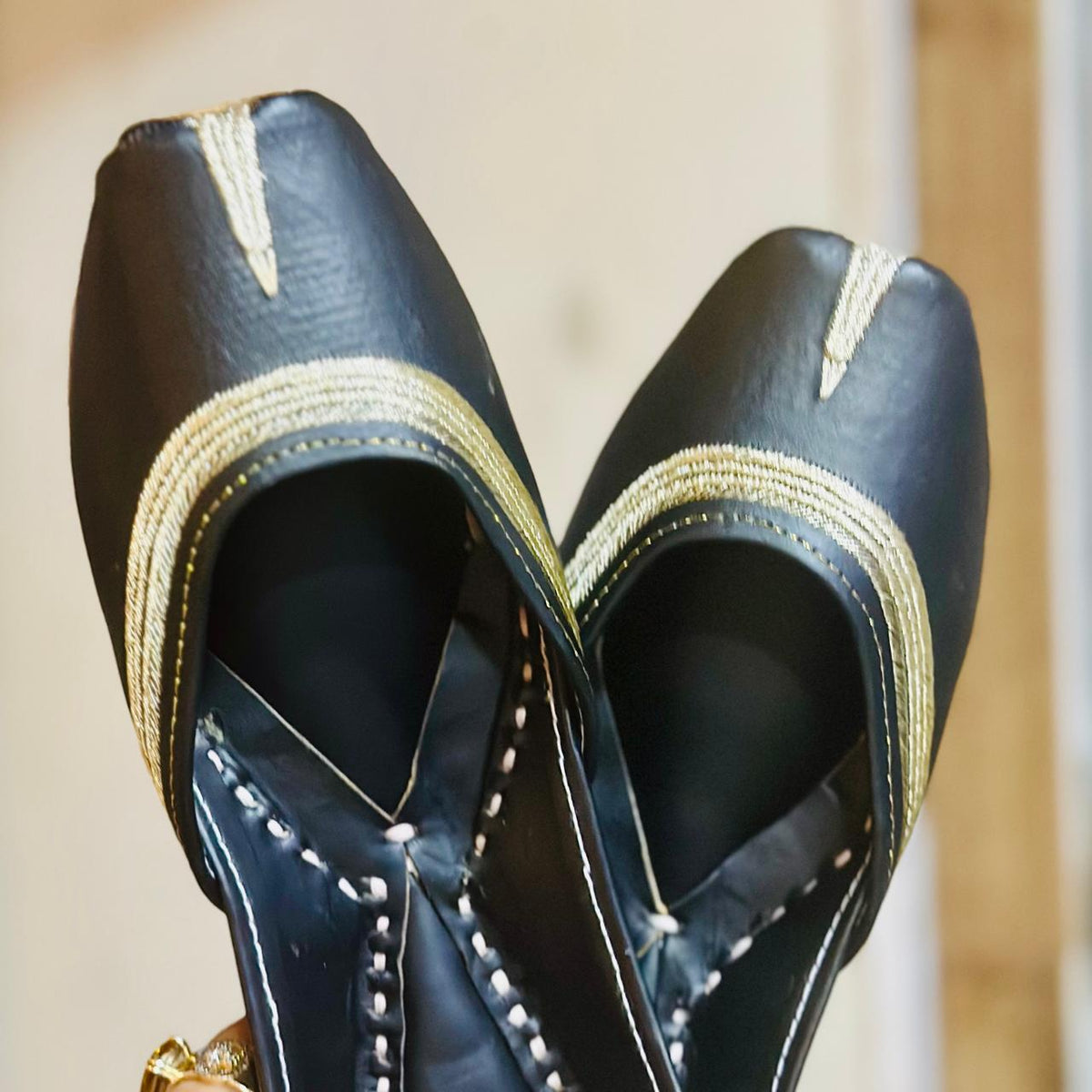 Punjabi Jutti casual wear leather work 0316