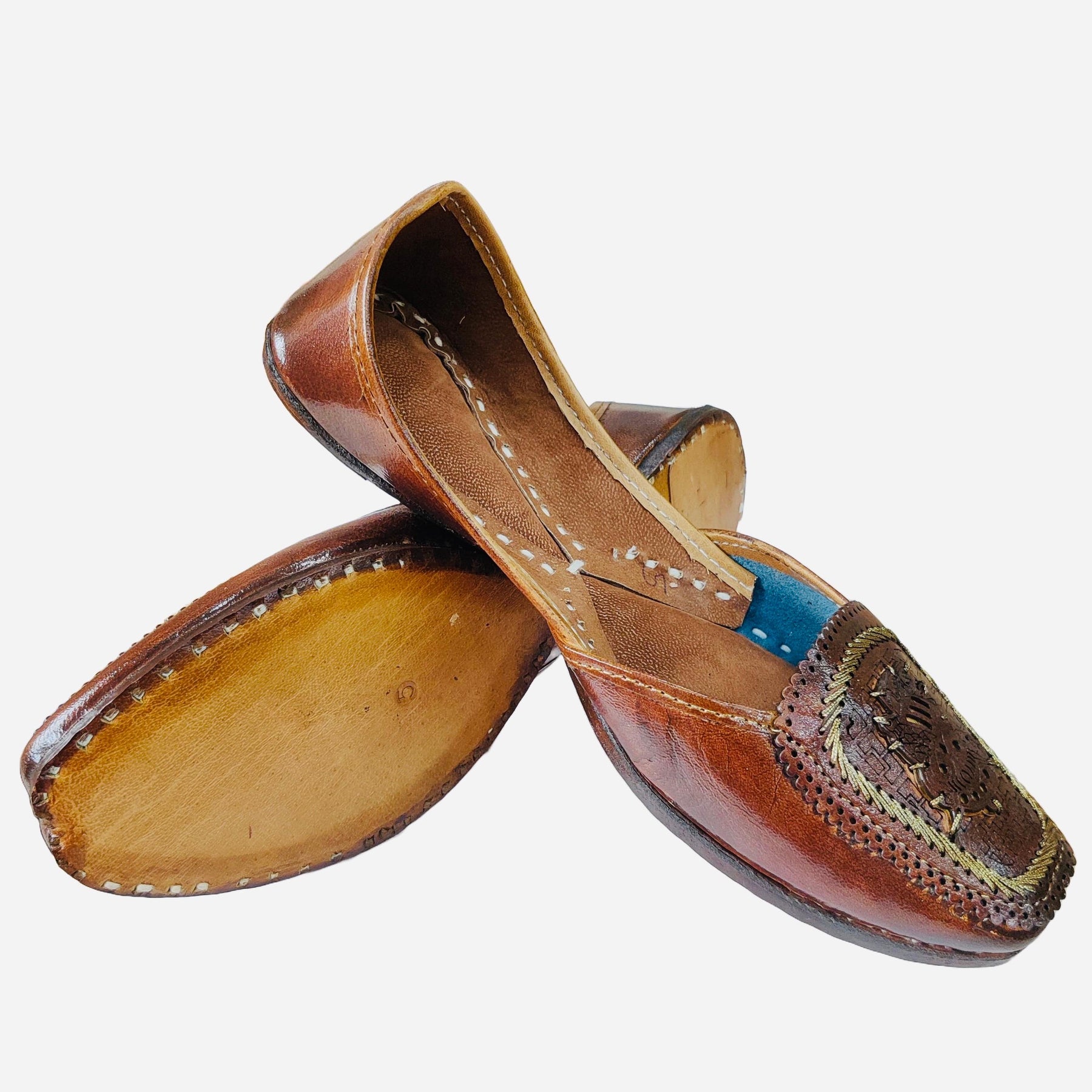 Punjabi Jutti casual in leather work 0311
