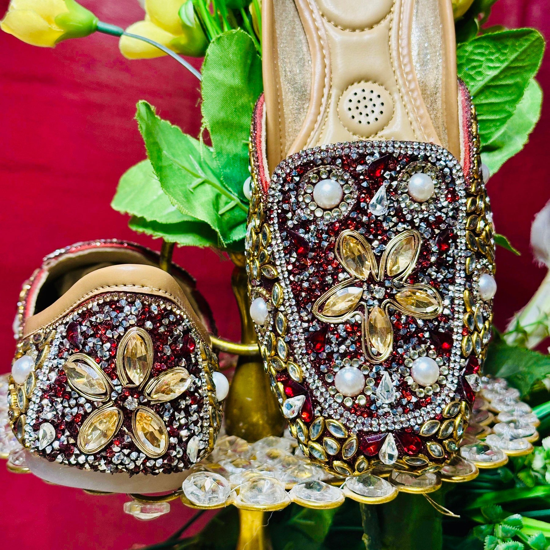 Punjabi Jutti heavy mirror work (MRN) 707