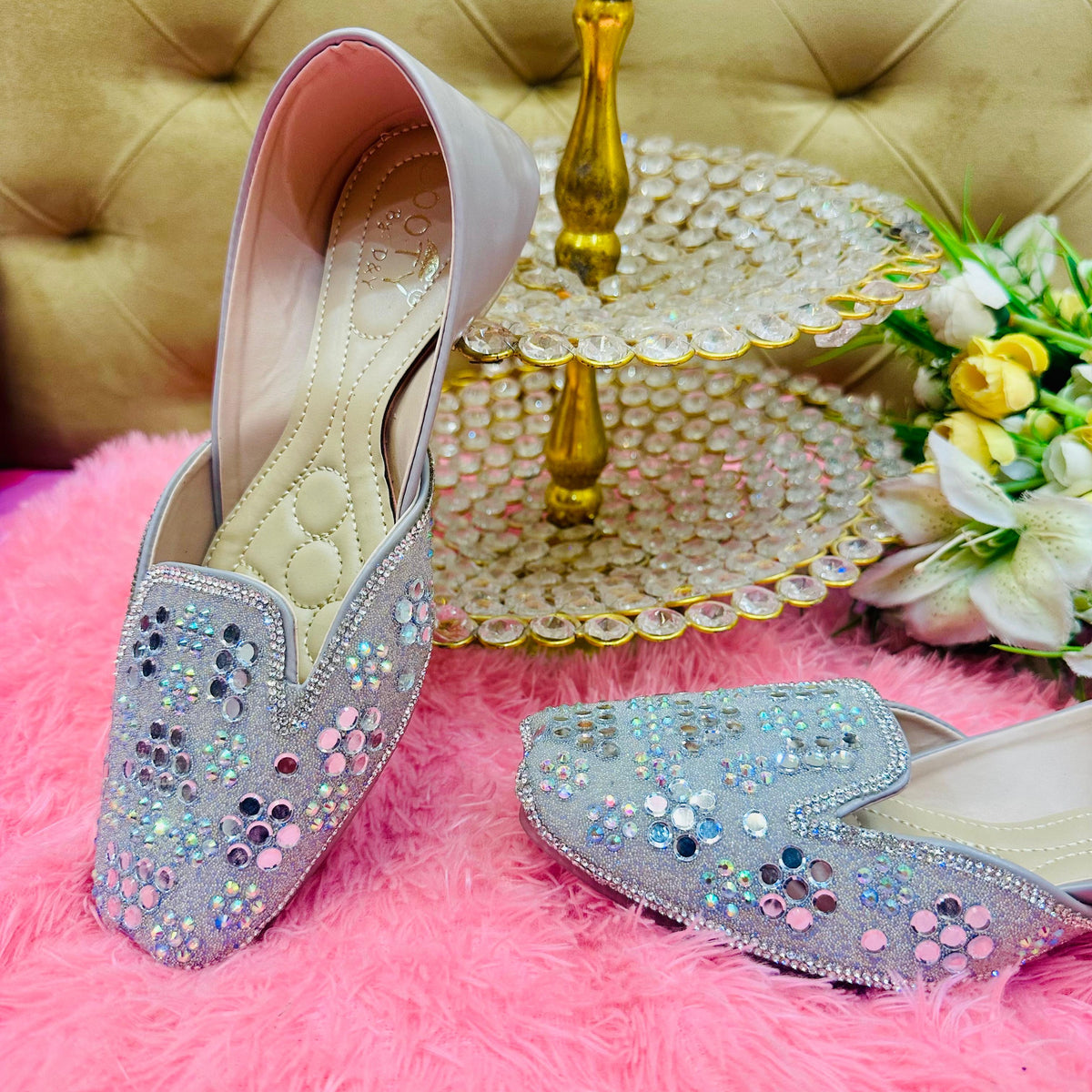 Punjabi Jutti heavy flower pearl side cut work 0308