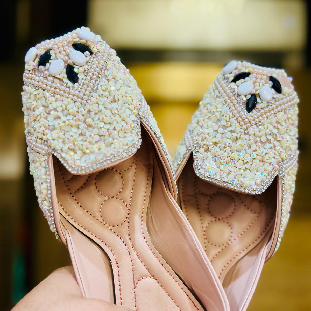 Punjabi Jutti heavy sequence cut work 0303