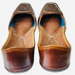 Punjabi Jutti casual in leather work 0311