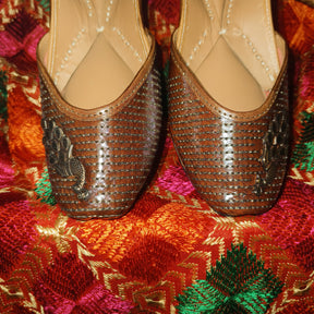 Punjabi Jutti casual in leather work 03122
