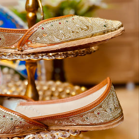 Punjabi Jutti Heavy Thread Work2514