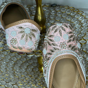 Punjabi Jutti Heavy Pearl Work2808