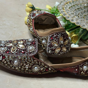 Punjabi Jutti heavy mirror work (MRN)  707