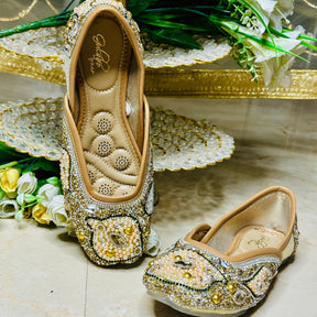 Punjabi Jutti heavy mirror work 701