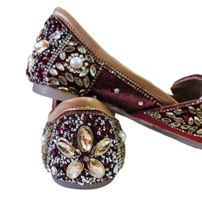 Punjabi Jutti heavy mirror work (MRN)  707