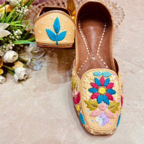 Punjabi Jutti casual wear jeans 0320