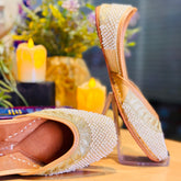Punjabi Jutti pearl work 2919